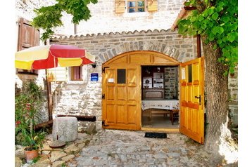 Kroatië Privát Grožnjan, Exterieur